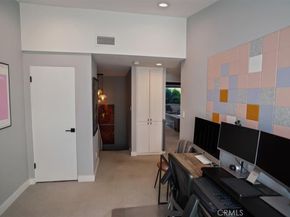 4426 W Kling Street, Burbank CA 91505