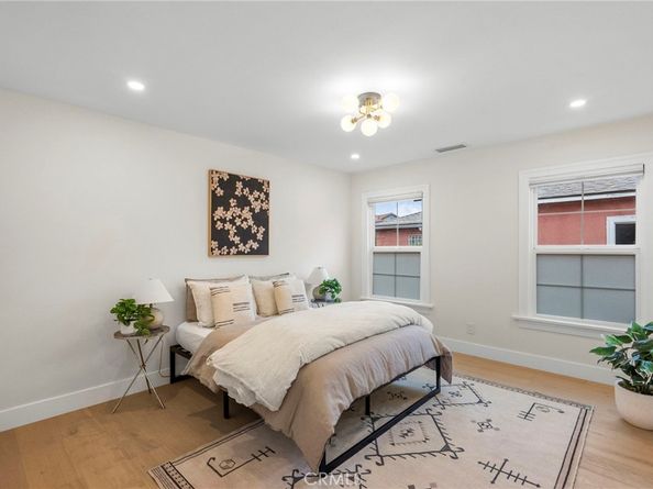 2928 11th, Los Angeles CA 90018