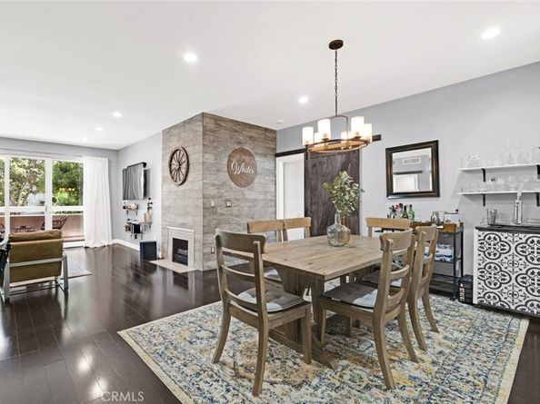 11225 Peach Grove Street 102, North Hollywood CA 91601