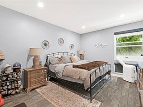 11225 Peach Grove Street 102, North Hollywood CA 91601