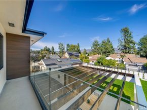 934 N Fairview Street, Burbank CA 91505