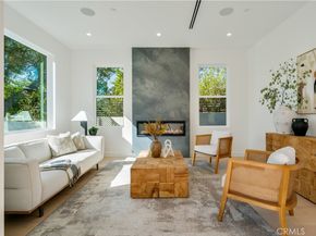 934 N Fairview Street, Burbank CA 91505