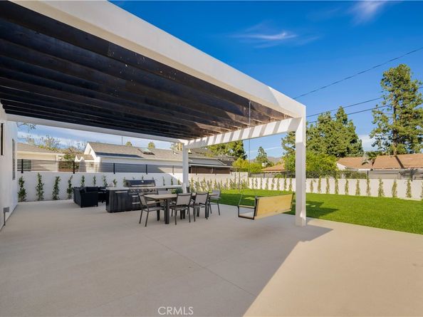 934 N Fairview Street, Burbank CA 91505