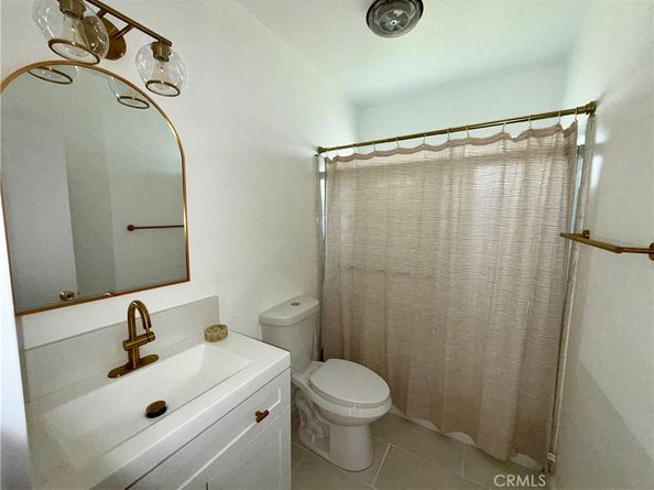 212 W 84th, Los Angeles CA 90003