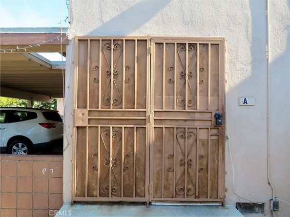 212 W 84th, Los Angeles CA 90003