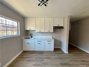 212 W 84th, Los Angeles CA 90003