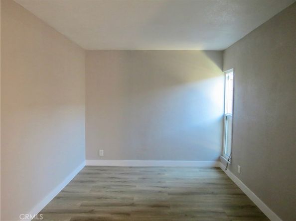 212 W 84th, Los Angeles CA 90003