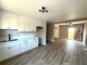 212 W 84th, Los Angeles CA 90003