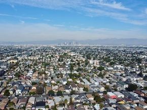 212 W 84th, Los Angeles CA 90003