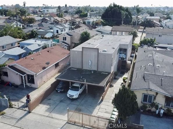 212 W 84th, Los Angeles CA 90003