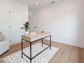 3641 Somerset, Los Angeles CA 90016