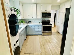 100 Hermosa ave 3A, Long Beach CA 90802