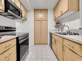 23334 Sesame h, Torrance CA 90502