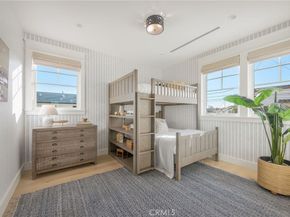 153 Granada Avenue, Long Beach CA 90803