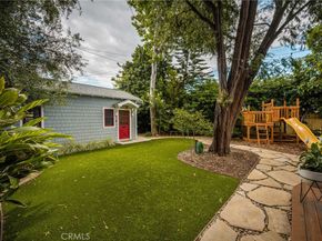 774 Gladys, Long Beach CA 90804