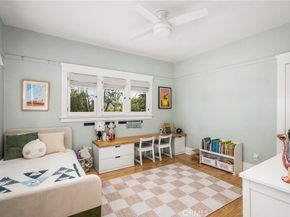 774 Gladys, Long Beach CA 90804