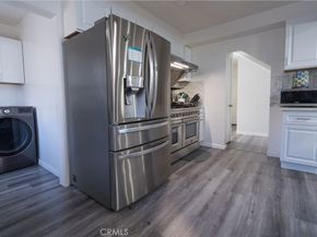 6103 Michelson Street, Lakewood CA 90713