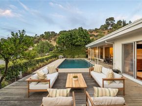 3511 Stonehill Place, Sherman Oaks CA 91423