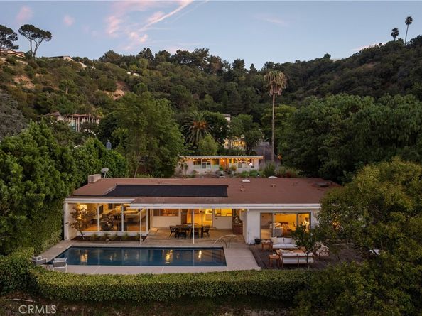 3511 Stonehill Place, Sherman Oaks CA 91423