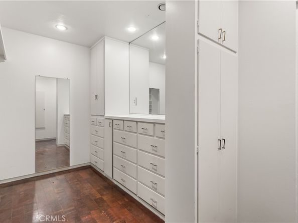 3511 Stonehill Place, Sherman Oaks CA 91423