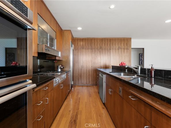 3511 Stonehill Place, Sherman Oaks CA 91423