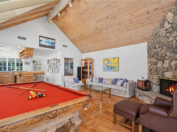 4751 Westchester Drive, Woodland Hills CA 91364