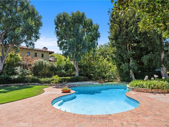 4751 Westchester Drive, Woodland Hills CA 91364