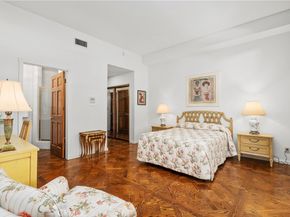 4751 Westchester Drive, Woodland Hills CA 91364