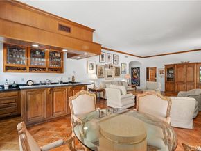 4751 Westchester Drive, Woodland Hills CA 91364