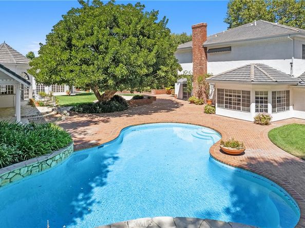 4751 Westchester Drive, Woodland Hills CA 91364