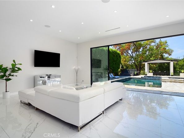 16940 Knollwood Drive, Granada Hills CA 91344