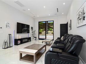 16940 Knollwood Drive, Granada Hills CA 91344