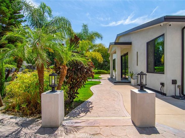 16940 Knollwood Drive, Granada Hills CA 91344