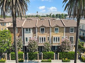 14665 Sherman Way, Van Nuys CA 91405