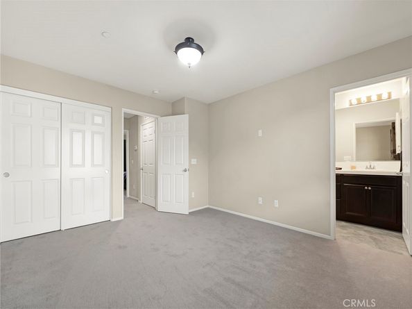 14665 Sherman Way, Van Nuys CA 91405