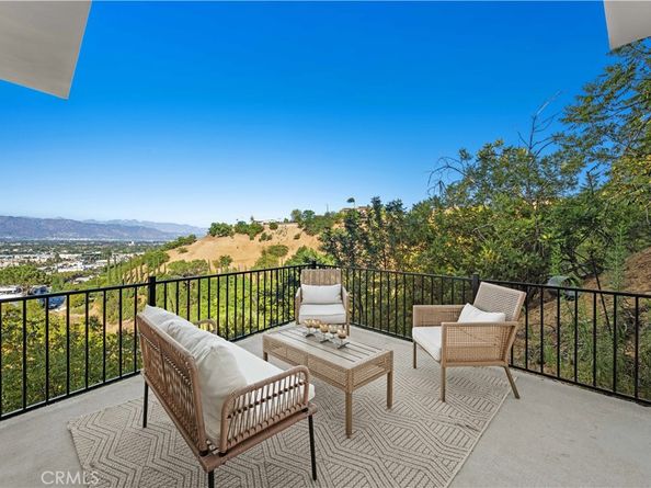 3631 Sunswept Drive, Studio City CA 91604