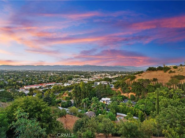 3631 Sunswept Drive, Studio City CA 91604