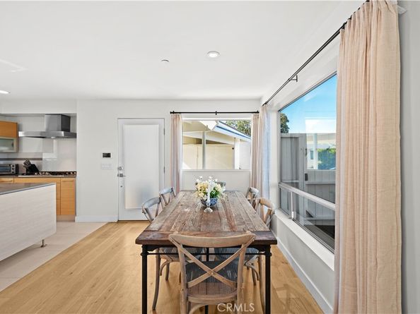 3631 Sunswept Drive, Studio City CA 91604
