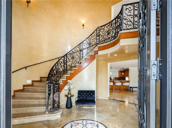 19554 Wells Drive, Tarzana CA 91356