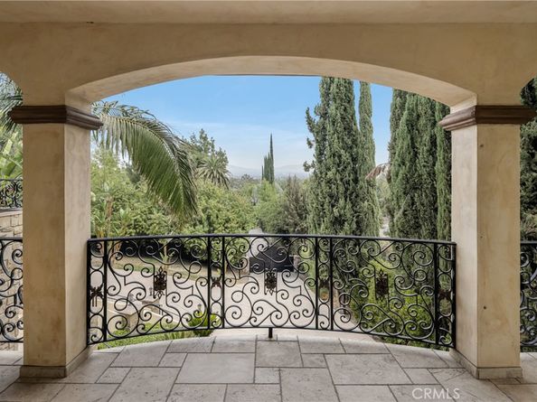 19554 Wells Drive, Tarzana CA 91356