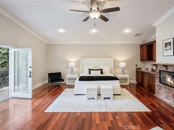 19554 Wells Drive, Tarzana CA 91356