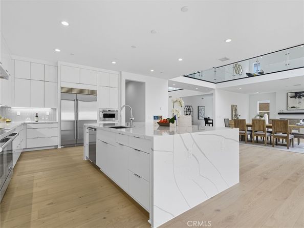 9531 N Andora Avenue, Chatsworth CA 91311