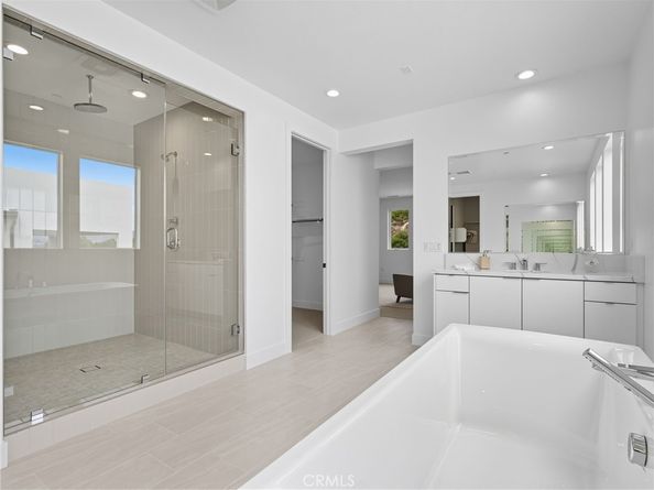 9531 N Andora Avenue, Chatsworth CA 91311