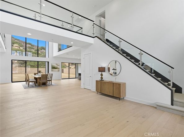 9531 N Andora Avenue, Chatsworth CA 91311