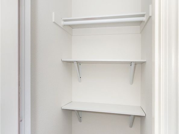 17735 Kinzie Street 112, Northridge CA 91325