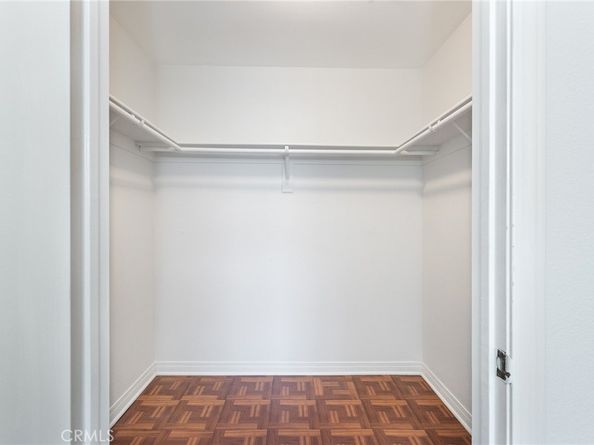 17735 Kinzie Street 112, Northridge CA 91325