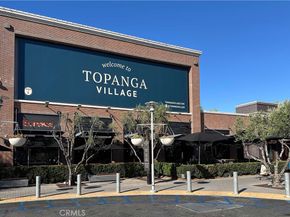 21620 Burbank 22, Woodland Hills CA 91367