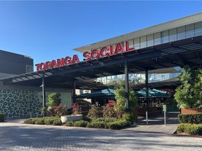 21620 Burbank 22, Woodland Hills CA 91367