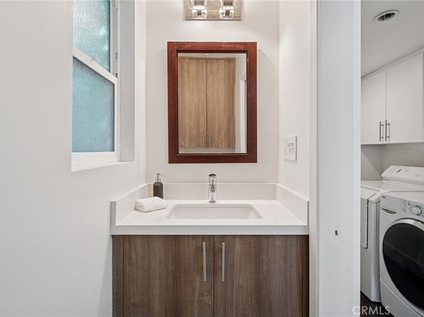 13530 Morrison, Sherman Oaks CA 91423
