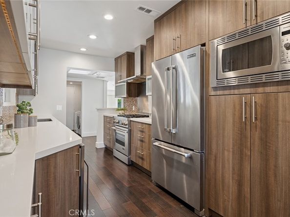 13530 Morrison, Sherman Oaks CA 91423